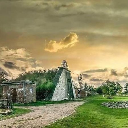La Poudriere : Lieu Insolite, Havre De Paix Vielsalm Exterior foto