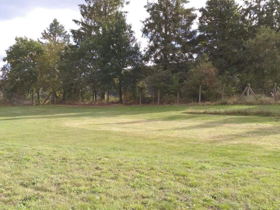 La Poudriere : Lieu Insolite, Havre De Paix Vielsalm Exterior foto